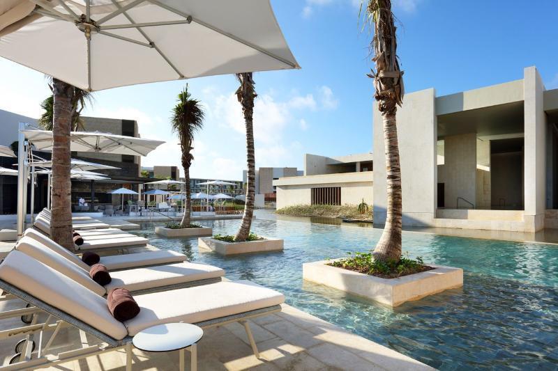 Family Selection At Grand Palladium Costa Mujeres Resort & Spa كانكون المظهر الخارجي الصورة